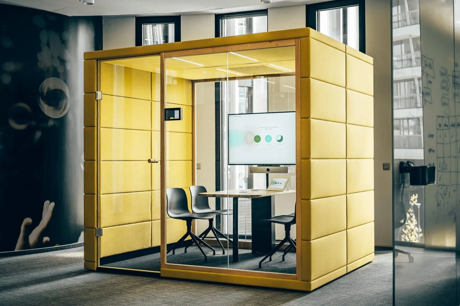 Silent Qube Q4