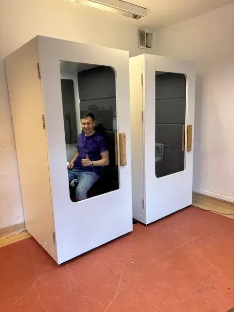 Silentbox Lite booth in a workspace
